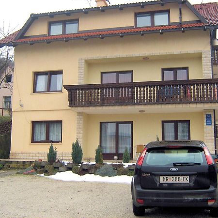 Bed&Breakfast Durdan Крапинске-Топлице Экстерьер фото