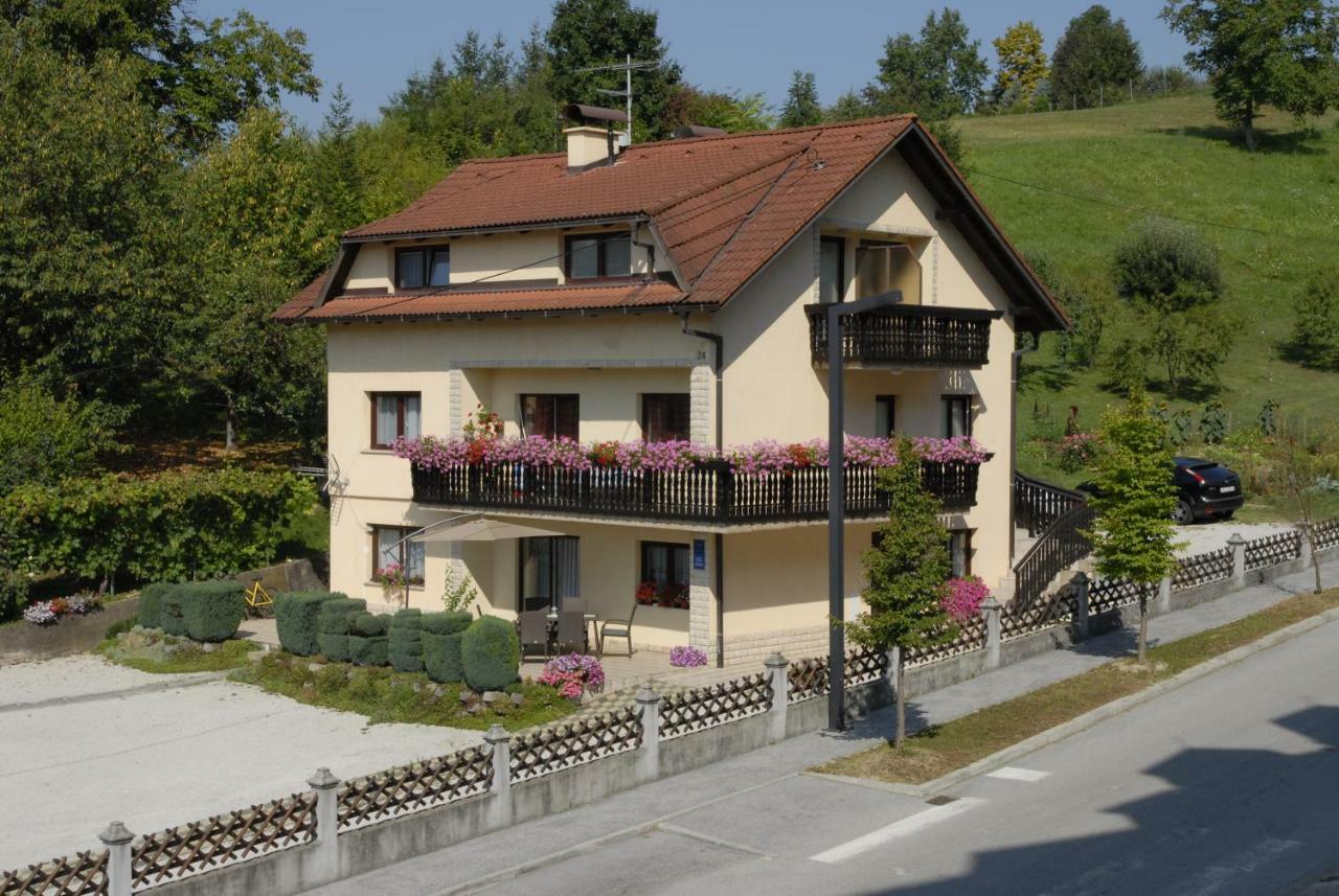 Bed&Breakfast Durdan Крапинске-Топлице Экстерьер фото